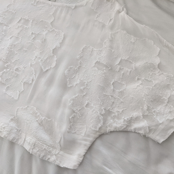 ❌SOLD❌ Wilfred Blayze Blouse - Picture 5 of 6